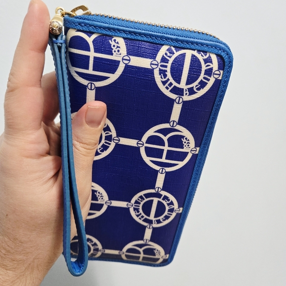 NWOT Henri Bendel Blue Logo Wallet - Picture 3 of 11
